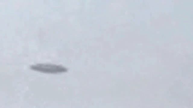 НЛО 2018 Замеченный над дорогои смотреть онлайн