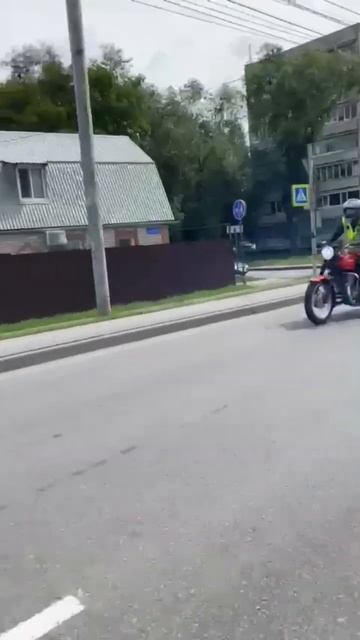 Ретро мотоциклы на дорогах г. Орёл.