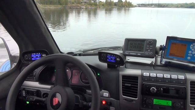 Водитель маршрутки объехал пробку по воде смотреть онлайн