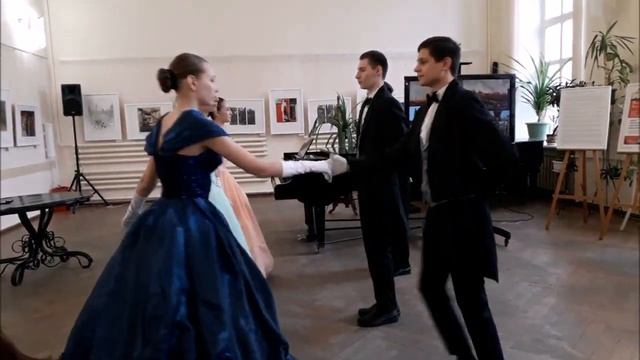 Концерт 《Имена улетающие в вечность. Вивальди》. Таганрог. Библиотека чехова.