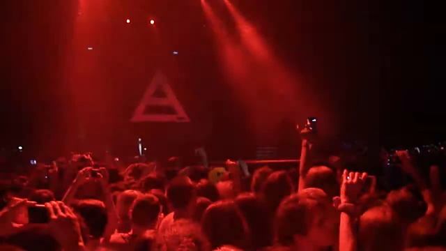 30 Seconds to Mars - End of All Days (Live in Moscow, СК Олимпийский - 22.03.15) смотреть онлайн