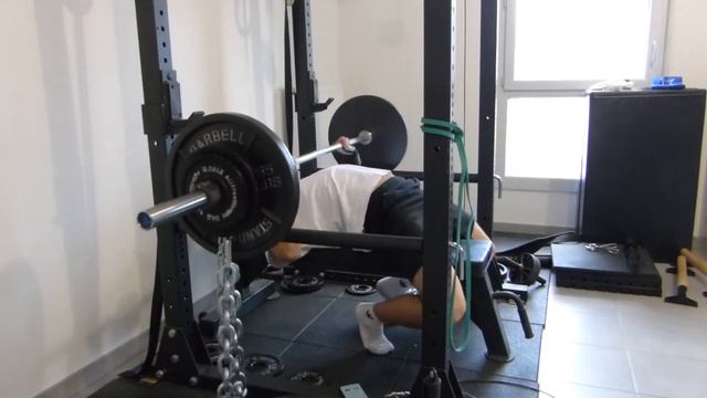 21/02/22 - 1 x 118 KG Bench Press with Chains смотреть онлайн