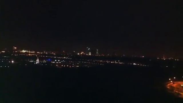 Ночной вид на Москва-Сити смотреть онлайн