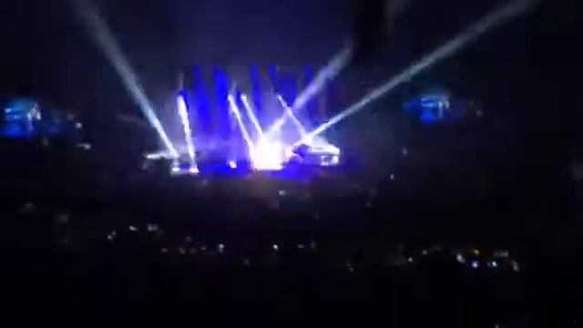 30 seconds to Mars - Hunter. Concert in Moscow, 16 March 2014 смотреть онлайн