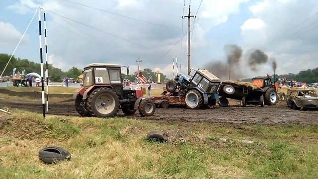 Бизон Трек Шоу  2016 гонки на тракторах мотофристайл гонки на выживание