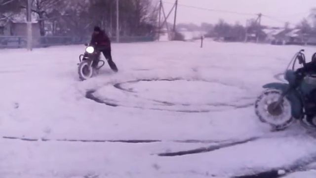 Первый снег! Иж-юпитер 5