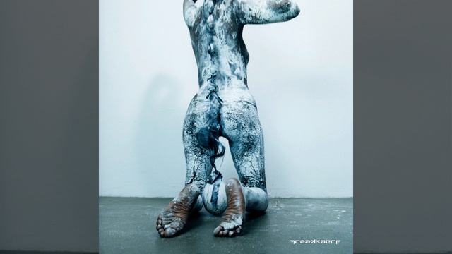 Freak смотреть онлайн