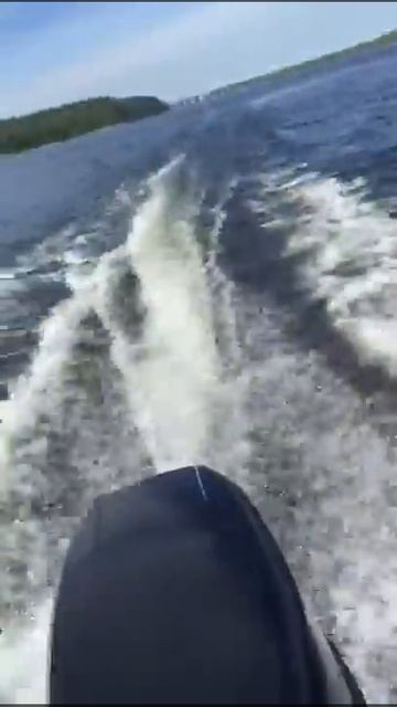 Мерка 9.9 лайт ривьера 3400ск по Неве смотреть онлайн