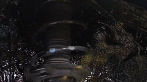 TOYOTA CAMRY. Нанесение антикорозийного  и шумоизоляционного материала на арки колёс + шумка локеров