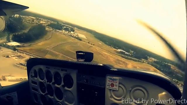 Cessna 172 - Most Successful Aircraft Ever Produced ? смотреть онлайн