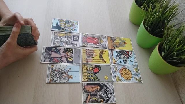 Весы Таро расклад на апрель 2022 смотреть онлайн