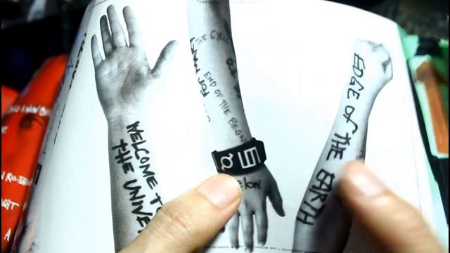 A Look at 30 Seconds to Mars- Selftitled смотреть онлайн