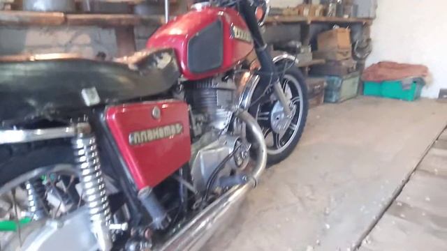 Холостой на ПЛАНЕТА 5 смотреть онлайн