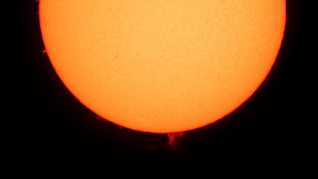 El Sol en H-Alpha el 17-03-2021 смотреть онлайн