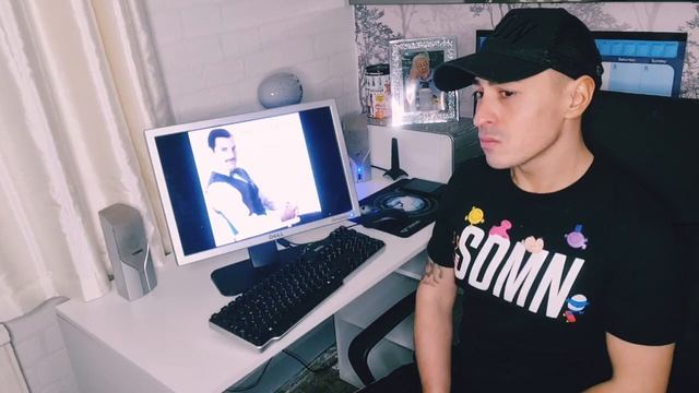 Freddie Mercury 'Exercises In Free Love' First Time Reaction.*WOW* смотреть онлайн