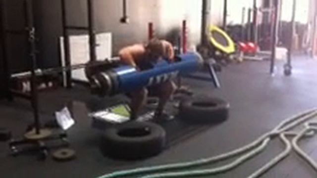 300# Log Clean and Press смотреть онлайн