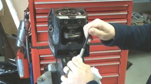 Mercruiser Bravo Sterndrive Upper Unit Dis-assembly