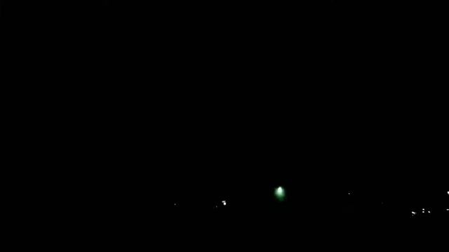 Молнии в ночном небе) смотреть онлайн