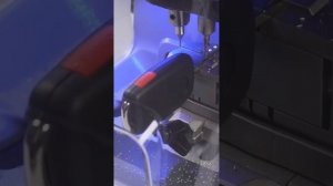 Using Xhorse Dolphin XP-005L and Key Reader Cut HU66 Key