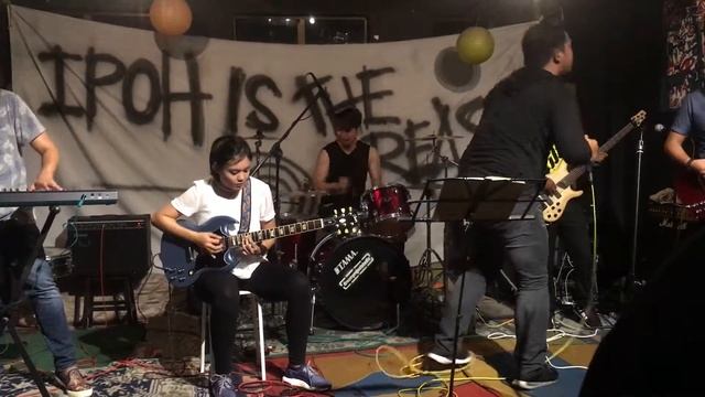 Cover song Attack by 30 seconds to mars смотреть онлайн