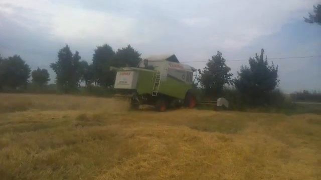CLAAS Medion 310 смотреть онлайн