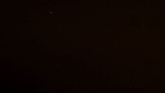 пять нло над чебоксарами 1 января 2013 год 1:20 в.mp4 смотреть онлайн