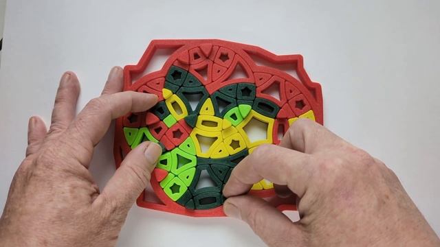 Mizar crazy - intersecting circles puzzle смотреть онлайн