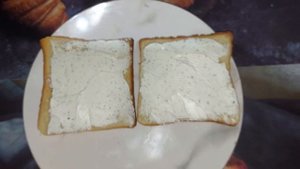 Бутерброды со шпротами и творожным сыром