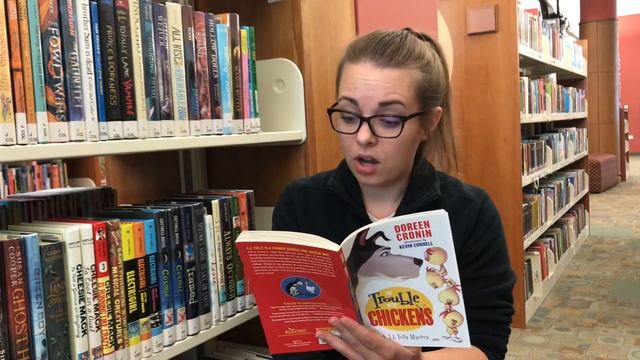 Radical Readers: The Trouble with Chickens смотреть онлайн