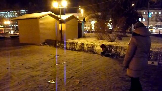 2016 01 27 горка на пл Ленина Астрахань 00011 смотреть онлайн