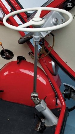 isetta ISOREVOLTA bubble car