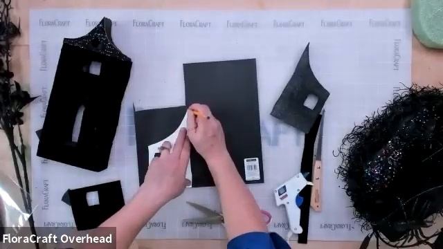 Online Class: Halloween FōM® Centerpiece with FloraCraft® | Michaels смотреть онлайн