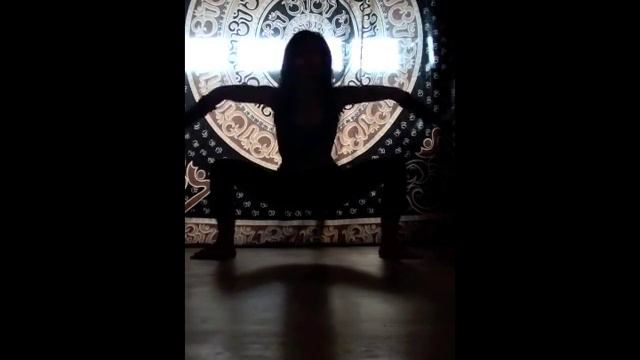 Dance of Shakti by Jessica Om смотреть онлайн