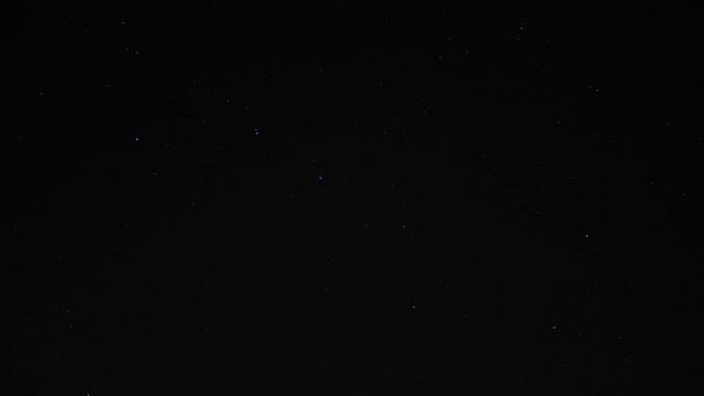 Нічне небо (зірки та супутники) 4к (night sky stars and sattelights) смотреть онлайн