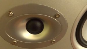 Ultimate Korus K30 +Yamaha RX-V440