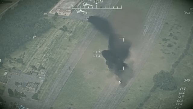 4 MINUTES AGO! Train and Russian convoy on the Crimean Bridge destroyed by Ukrainian NEPTUNE missil смотреть онлайн