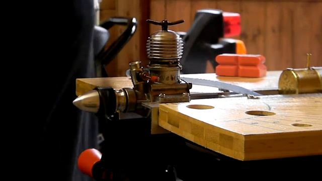 Webra Komet 2,5 CC Diesel смотреть онлайн