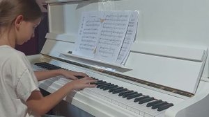 Цирковая лошадка.Андрей Шувалов.За ф-но Алиса Озек.