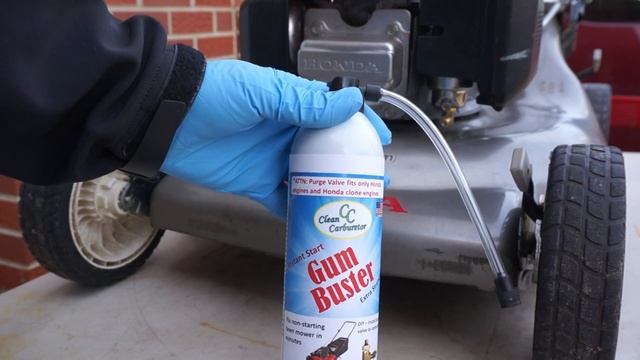 How to fix non starting lawn mower - with GumBuster by CleanCarburetor смотреть онлайн