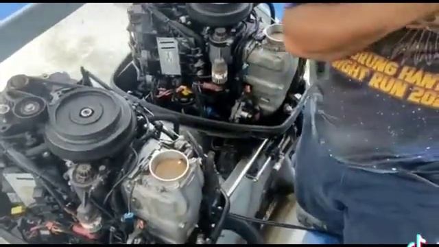 MERCURY 250 EFI 2STROKE смотреть онлайн