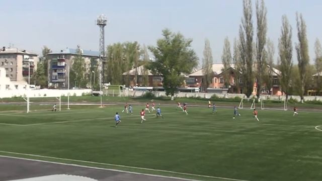 Видеообзор поединка «Металлург-99» — «Академия футбола» (Тамбов) смотреть онлайн