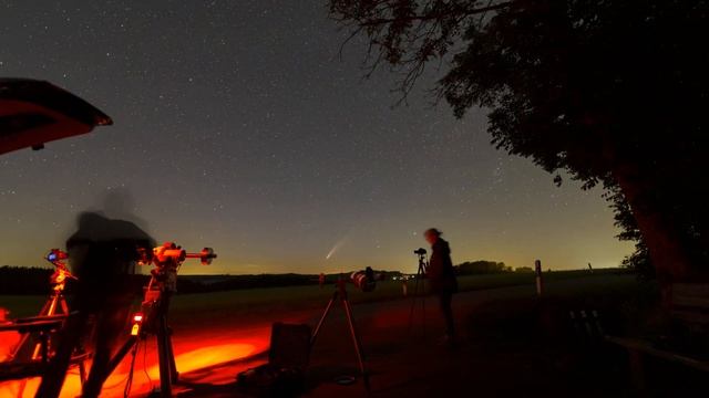 Beobachtung des Kometen Neowise (Zeitraffer) смотреть онлайн