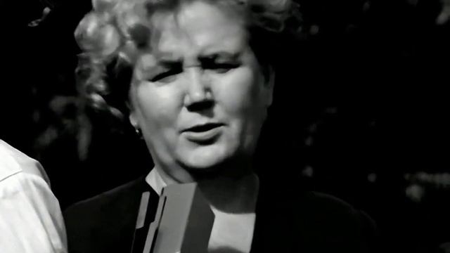 Закладка фундамента под дом техники "Геолог" Тюмень 1976 год. смотреть онлайн