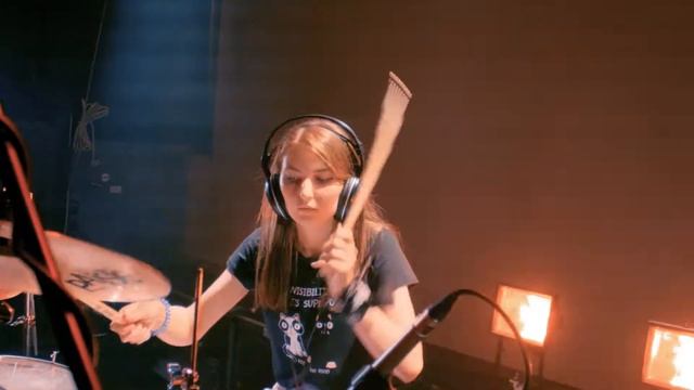 Катя Долич - 30 Seconds To Mars - The Kill смотреть онлайн