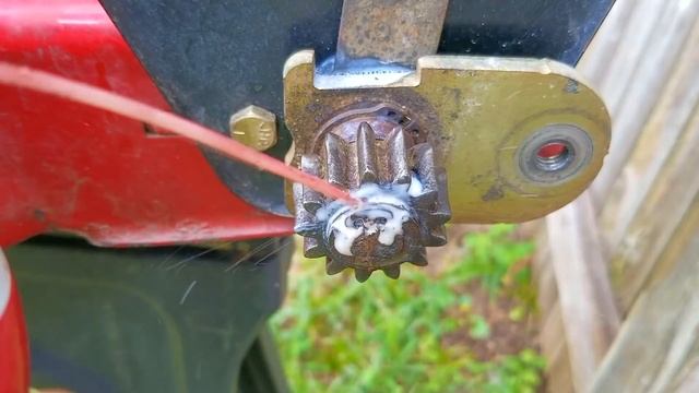 Why my wheel locks up when pushing it forward. смотреть онлайн