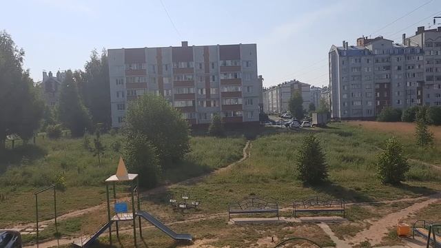 Жаркое лето и зажигательные люди смотреть онлайн