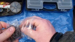 Крючки и силикон для микроджига из Китая.