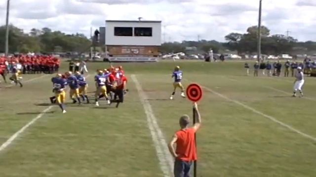 Davidson tosses receiver to the ground (Camera #2) смотреть онлайн