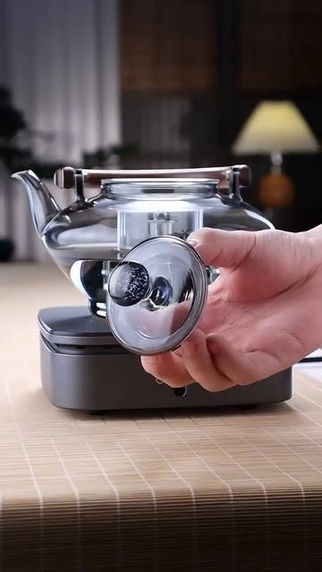 Glass teapot 🫖. #glassteapot #teapot #teaset #tealover #teaaddict #teaparty смотреть онлайн