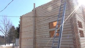 Сруб Дома 7.0х8.0м. Полтора этажа с фронтонами из бревна и крышей "Чаща". Цена в СПб 908.492 руб.